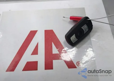 2011 BMW 328I из США, поврежденный, VIN WBAPH5G51BNM71602